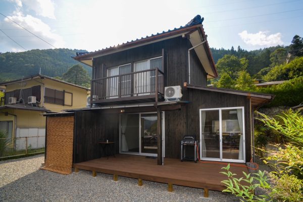 Jiro’s-ジローズ