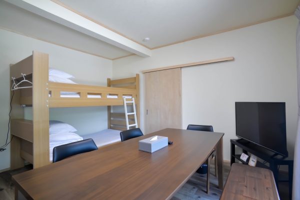 Jiro’s-ジローズ