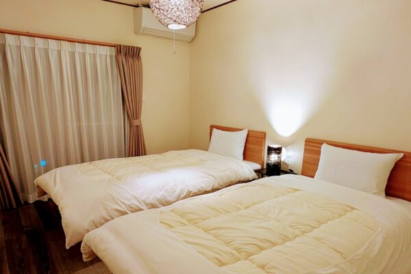 Jiro’s-ジローズ